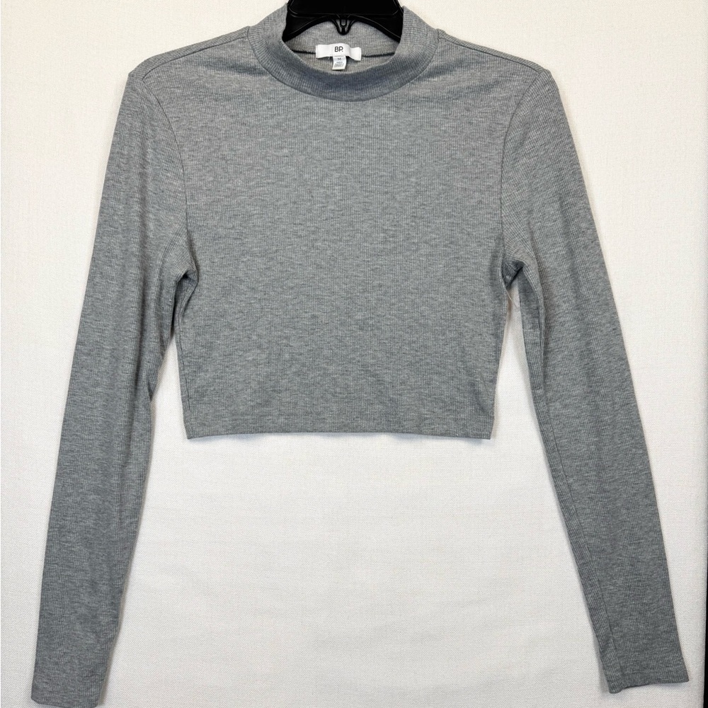 BP. Cropped Ribbed Mock Neck Long Sleeve Top Heather Gray Women's Size M